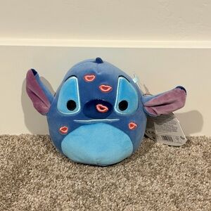 Stitch with kisses